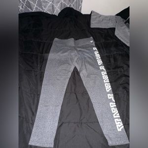 VICTORIAS SECRETS PINK YOGA PANTS LARGE